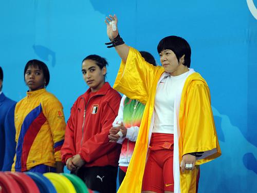 女举69公斤级：刘春红获第十七金